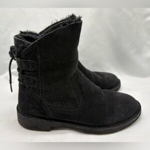 UGG Naiyah Boots Back Lace Up Ankle Booties Womens 6.5 Shearling Lined Shoes
